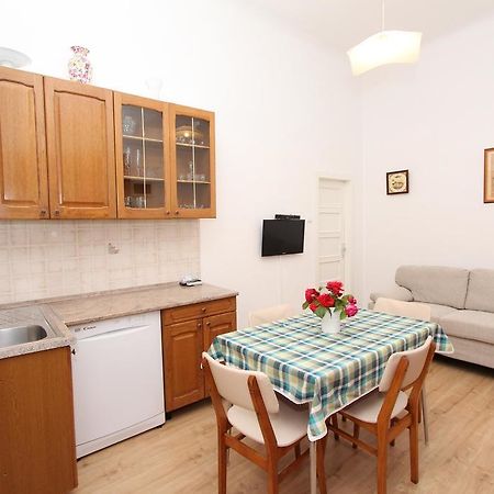 Apartment Riki Ρόβινι Εξωτερικό φωτογραφία