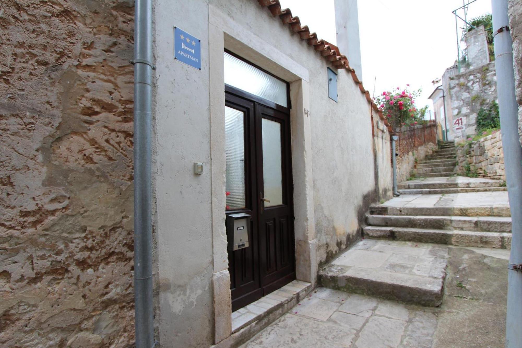 Apartment Riki Ρόβινι Εξωτερικό φωτογραφία