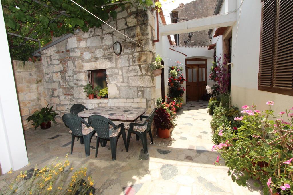 Apartment Riki Ρόβινι Εξωτερικό φωτογραφία